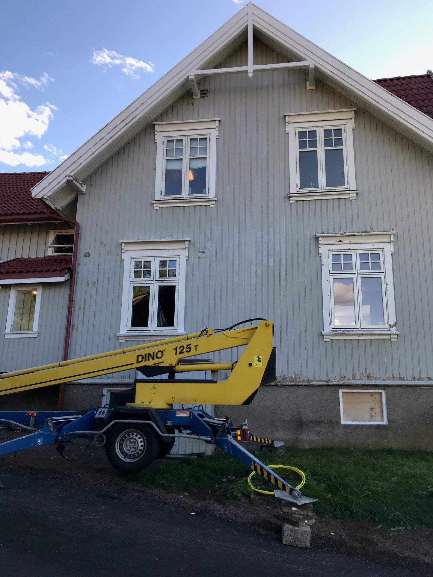 Vask, Skrap og Maling av Villa på Nøtterøy