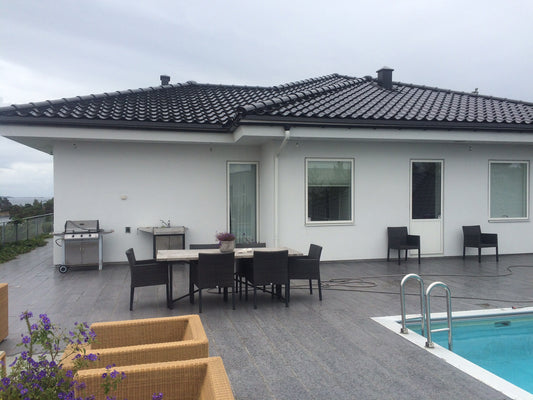 Vask og Malig av Hvit Murhus m/Dobbel Garasje